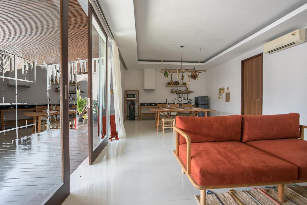 Pelangi 148 Apartment Seminyak  Bagian luar foto